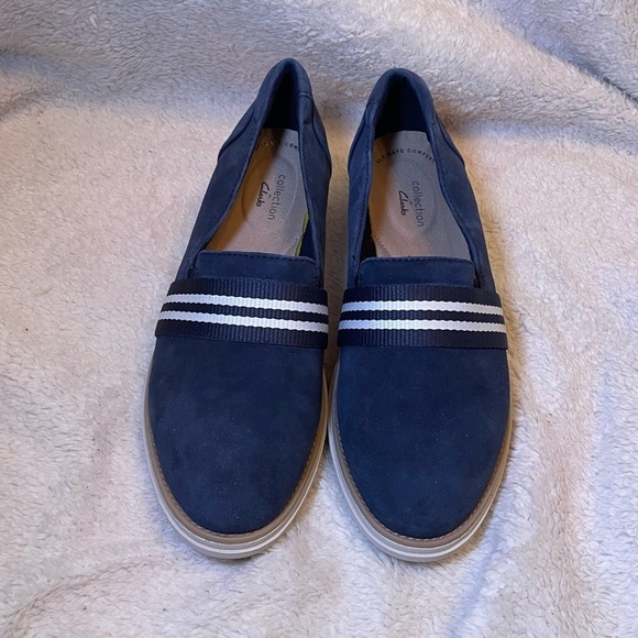 Collection by Clarks Women's Sharon Bay Shoes sz 8 - Navy - Picture 2 of 7